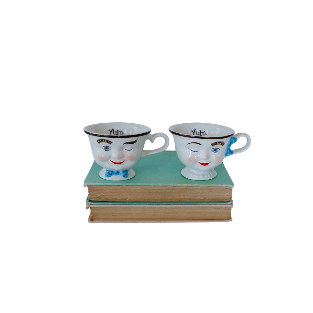 VTG 1996 Baileys Irish Cream Yam Cups Winking Eye Anthropomorphic Kitsch Mug